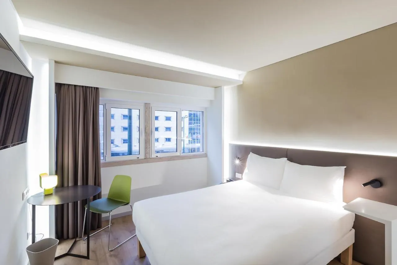 Ibis Styles Lisboa Centro Marques De Pombal Hotel