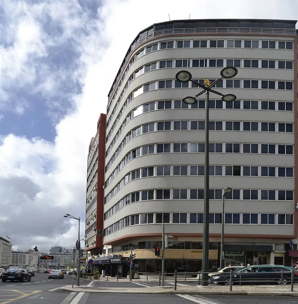 Ibis Styles Lisboa Centro Marques De Pombal Hotel 3*, Lisbon