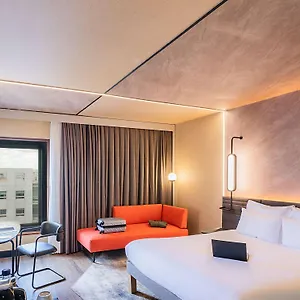 4* Otel Novotel
